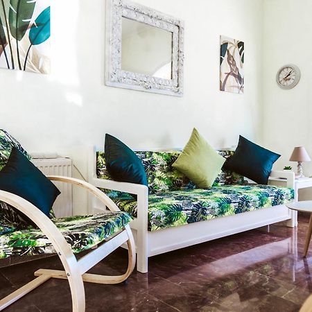 Achilleion Holiday Home 外观 照片